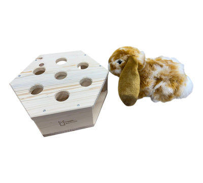 Hexagon Feeding Stand